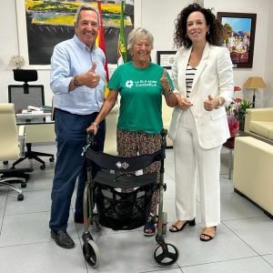 Reunión de Lola Dorado Calasanz con Sara García Espada, Consejera de Sanidad de la Junta de Extremadura