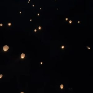 Fuentes de León se ilumina por la esperanza: una noche mágica bajo las estrellas